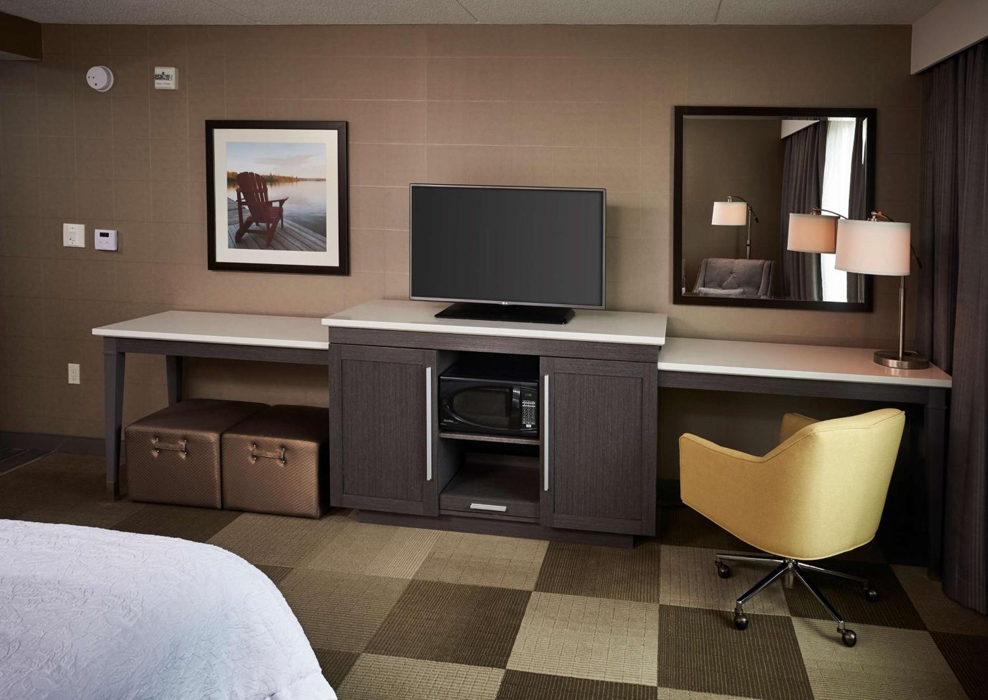 Hampton Inn By Hilton Timmins Ngoại thất bức ảnh