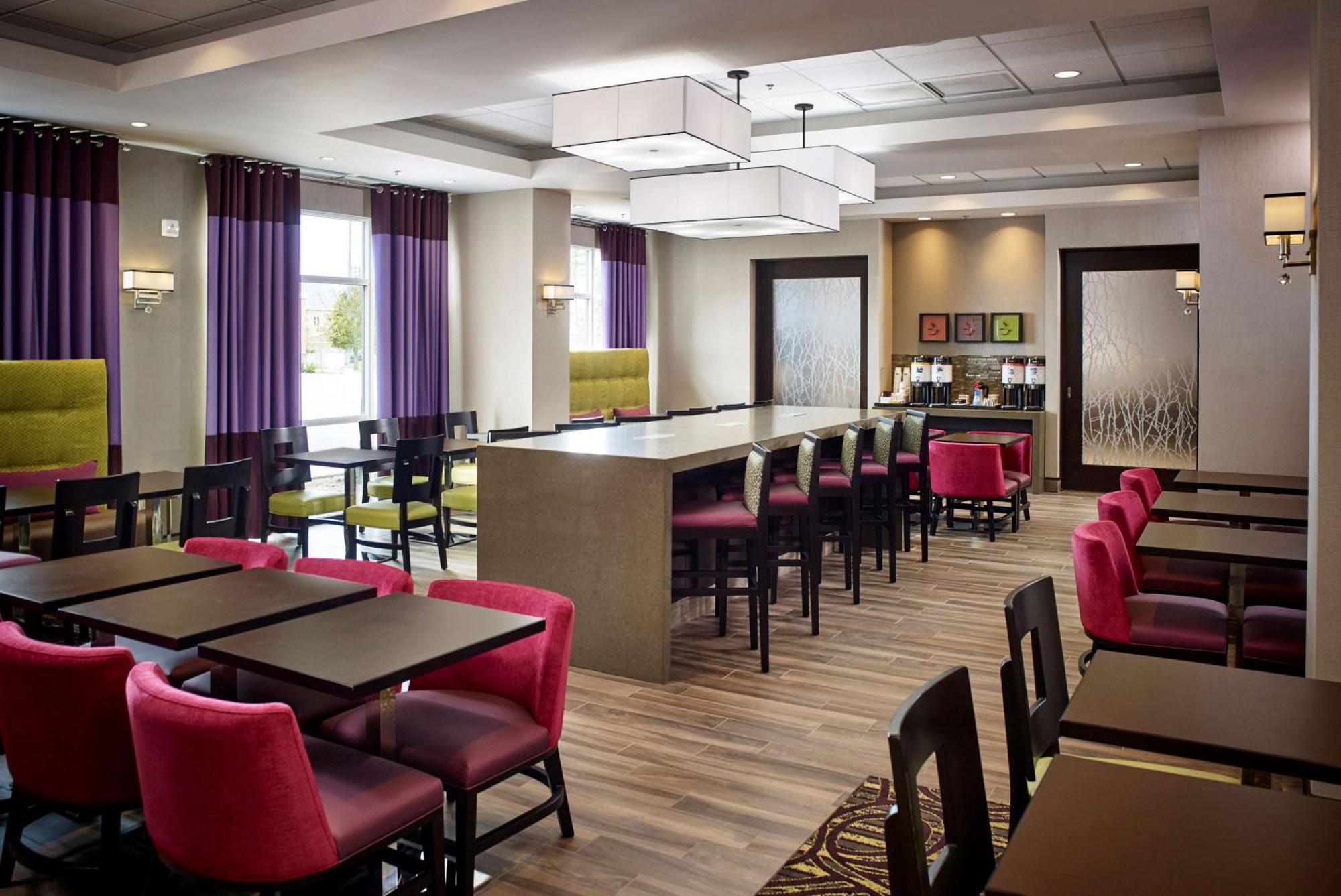 Hampton Inn By Hilton Timmins Ngoại thất bức ảnh