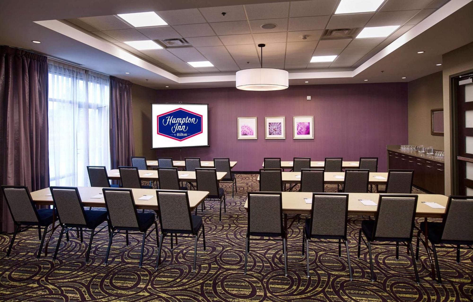 Hampton Inn By Hilton Timmins Ngoại thất bức ảnh